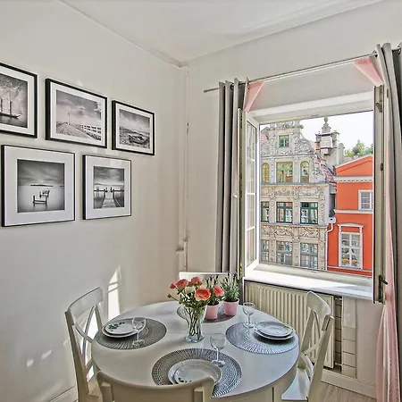 Apartament Kameralny Długa 50 Gdańsk